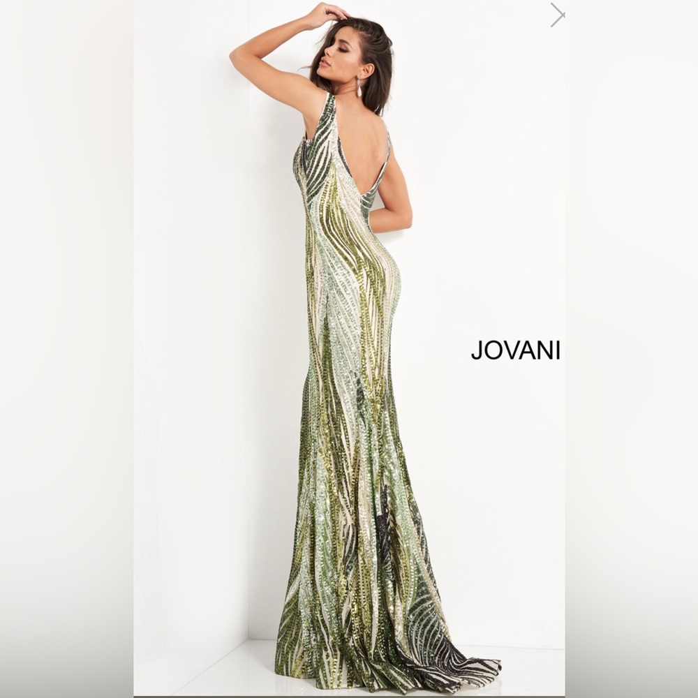 Jovani Elegant Green Maxi Gown with Plunge Neckline for Prom With Earrings - Picture 6 of 6